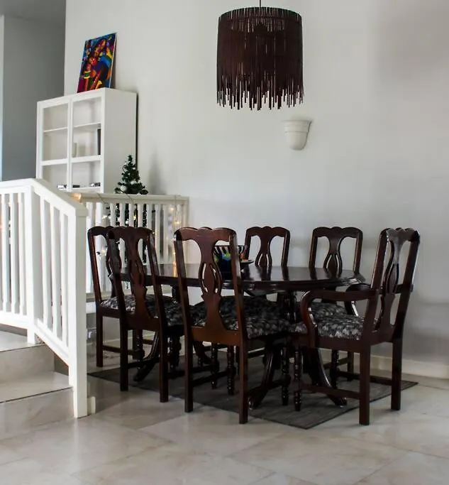 Reduit Orchard - Beautiful Home Near Reduit Beach Gros Islet Prázdninový dům